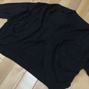 Black comfy bolero
